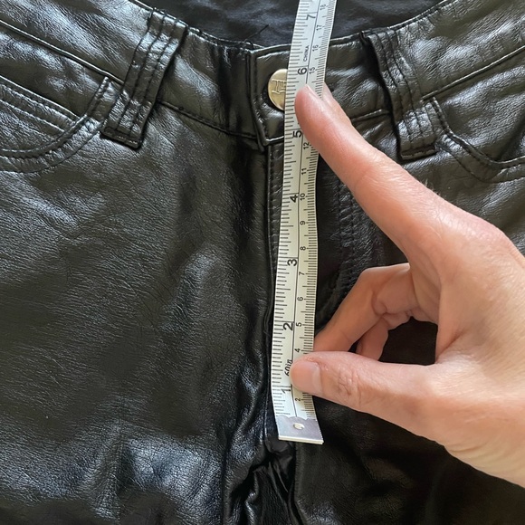 Tripp NYC Vegan leather pants - Picture 13 of 16